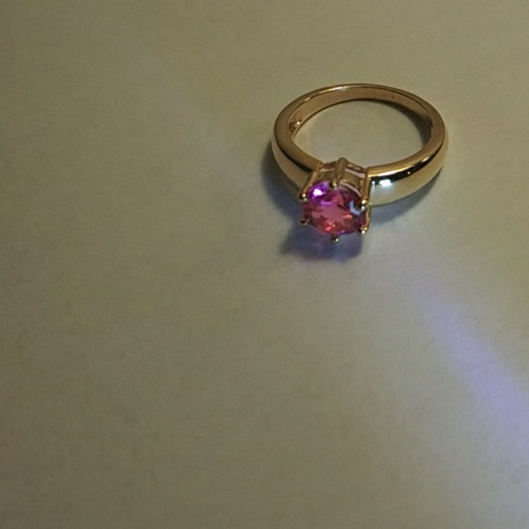 Pink Sapphire Ring - Picture 3 of 4